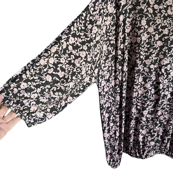 Wonderly gray and pink floral print knit elastic bottom top 3X - Picture 4 of 8